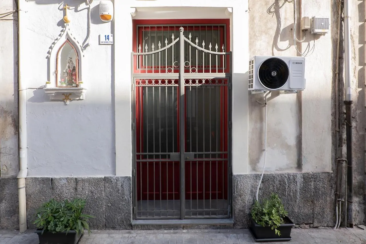 Woodenloft14 Apartment Catania 0*,