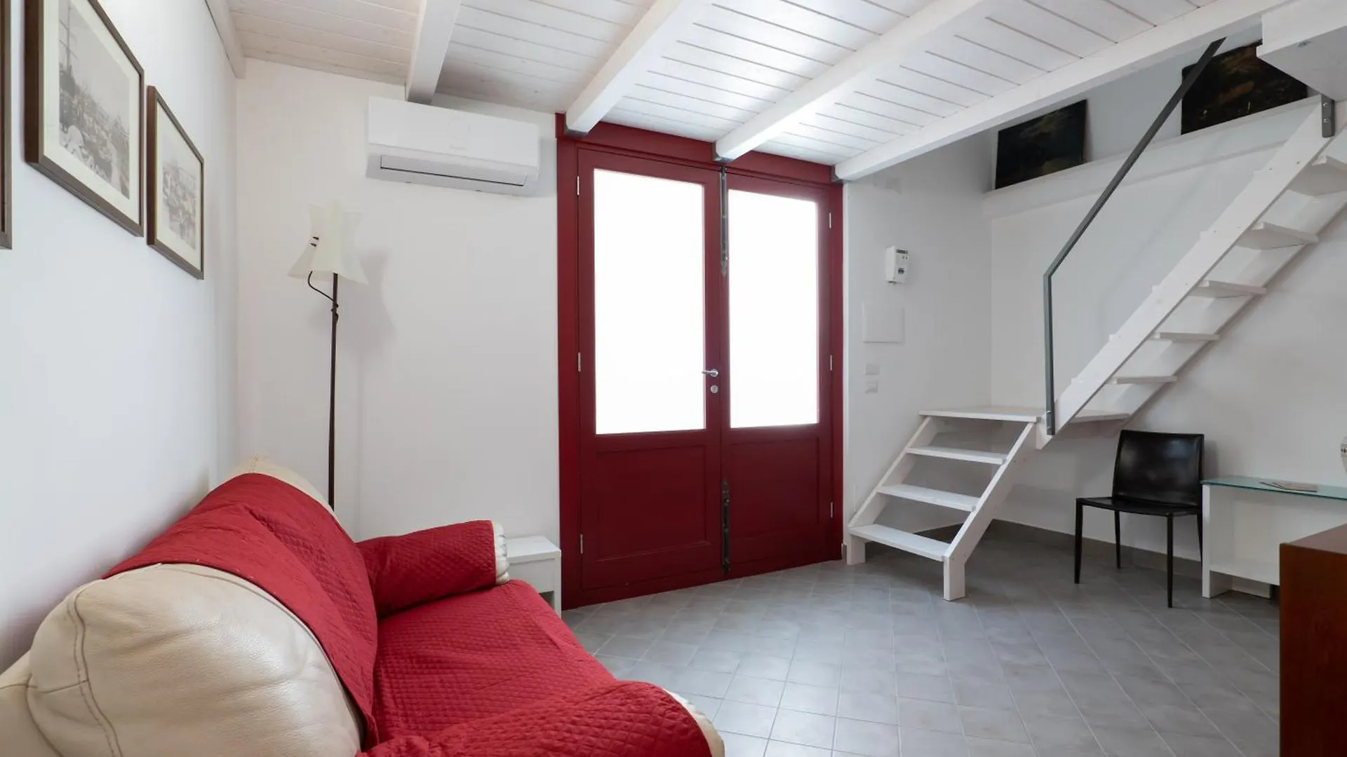 Woodenloft14 Apartment Catania Italy
